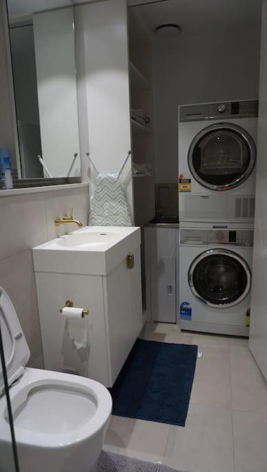 Апартаменти Skyone Lux 2Bed2Bath Aprt In Boxhill And Free Carpark Бокс-Гілл Екстер'єр фото