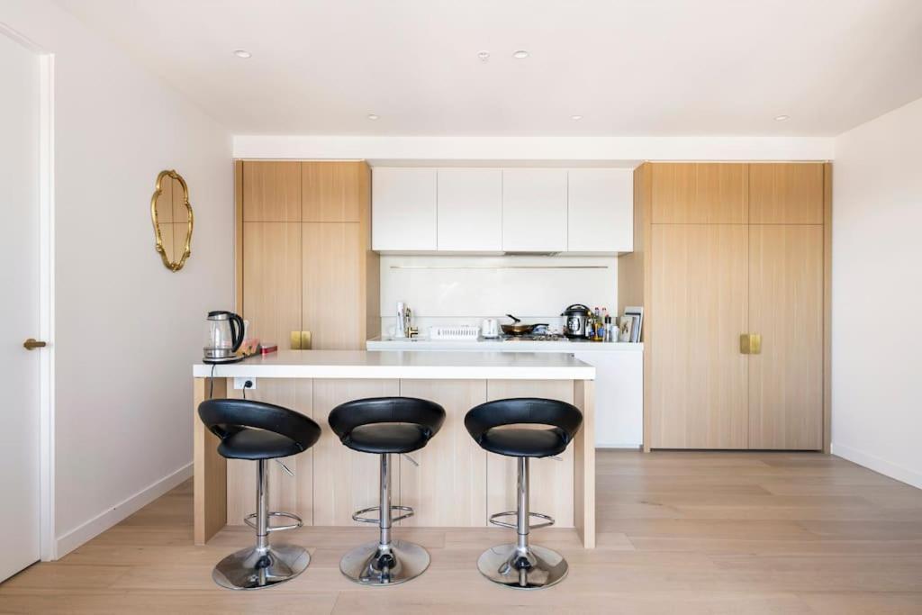 Апартаменти Skyone Lux 2Bed2Bath Aprt In Boxhill And Free Carpark Бокс-Гілл Екстер'єр фото