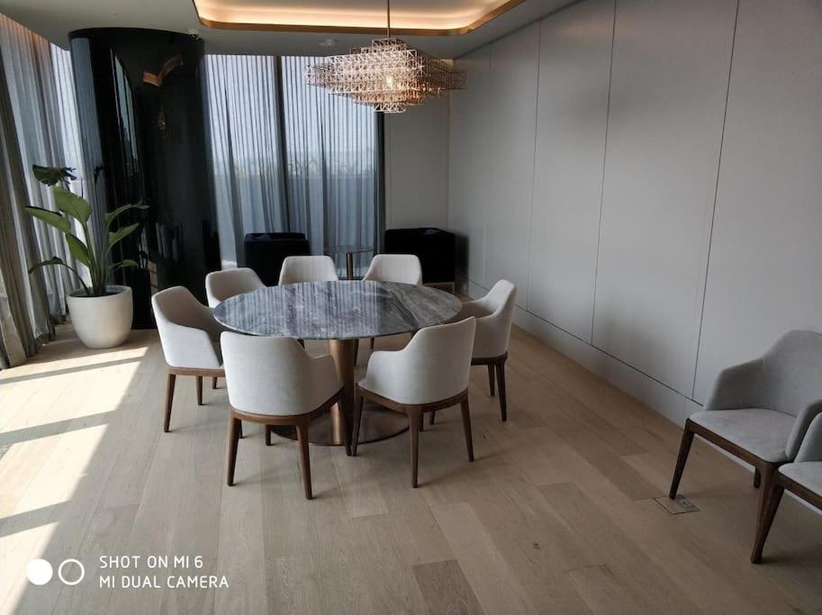 Апартаменти Skyone Lux 2Bed2Bath Aprt In Boxhill And Free Carpark Бокс-Гілл Екстер'єр фото