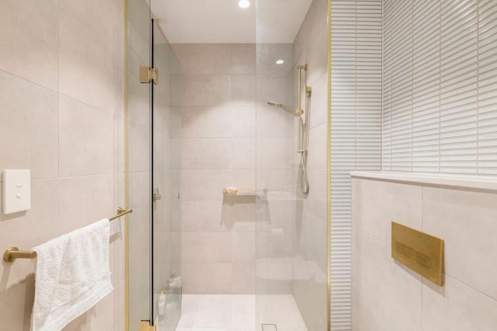 Апартаменти Skyone Lux 2Bed2Bath Aprt In Boxhill And Free Carpark Бокс-Гілл Екстер'єр фото