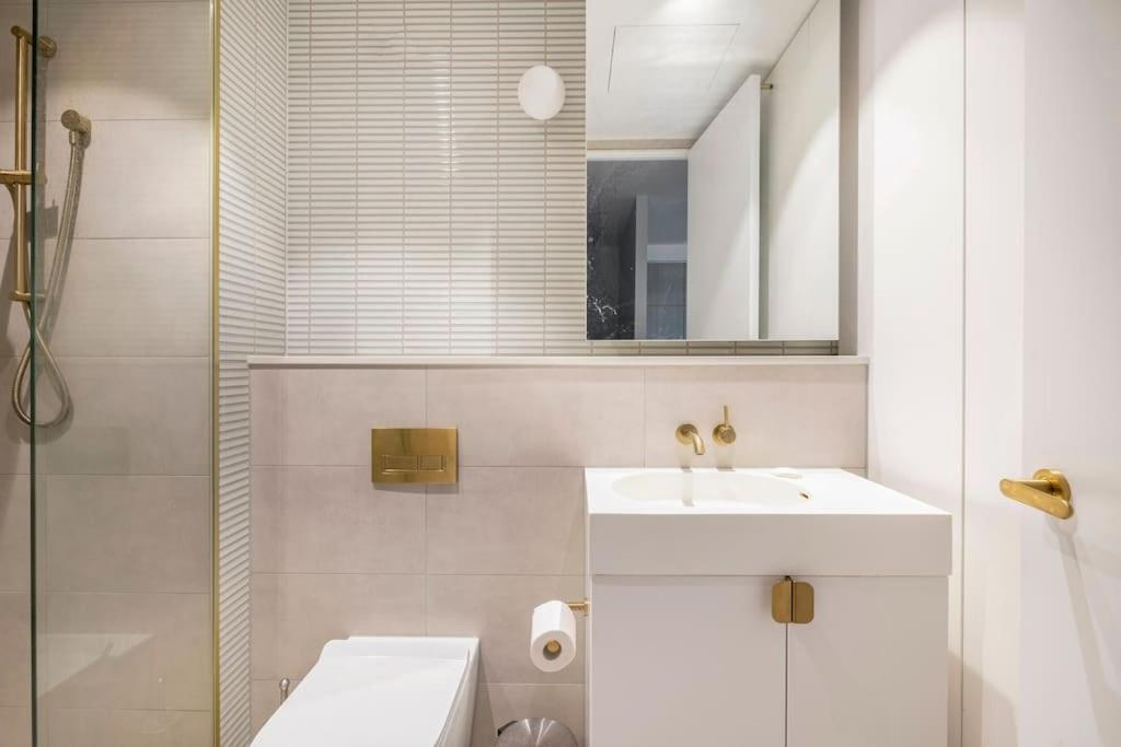 Апартаменти Skyone Lux 2Bed2Bath Aprt In Boxhill And Free Carpark Бокс-Гілл Екстер'єр фото